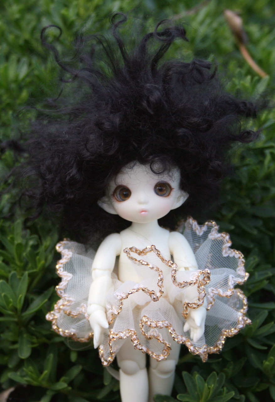 Short black mohair 4"